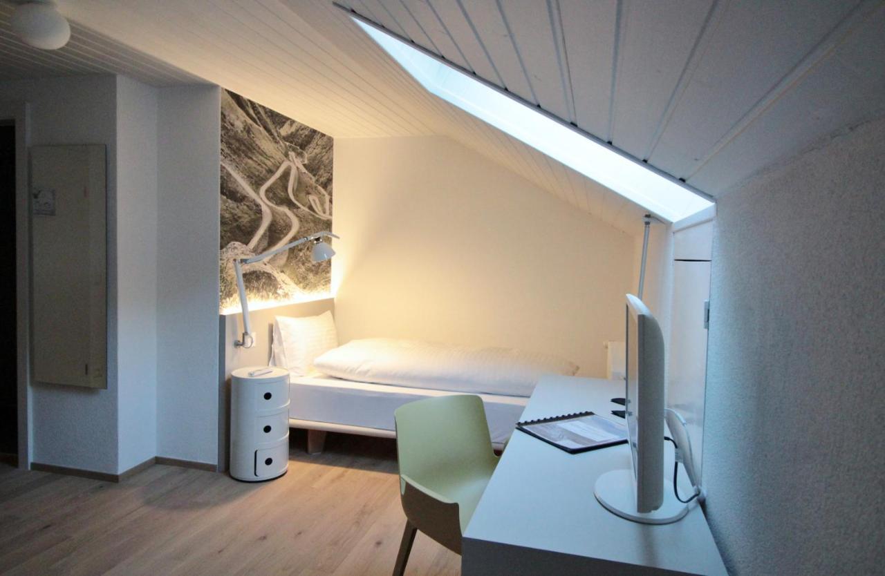Hotel & Restaurant Forni Airolo Eksteriør billede